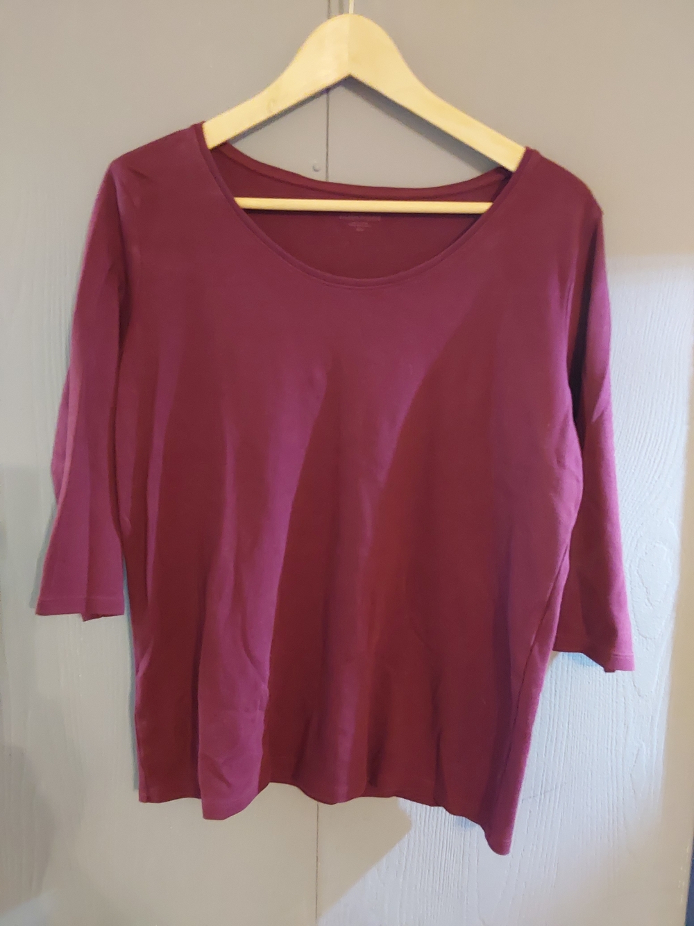 Eileen Fisher Scoop Neck Top in Burgundy